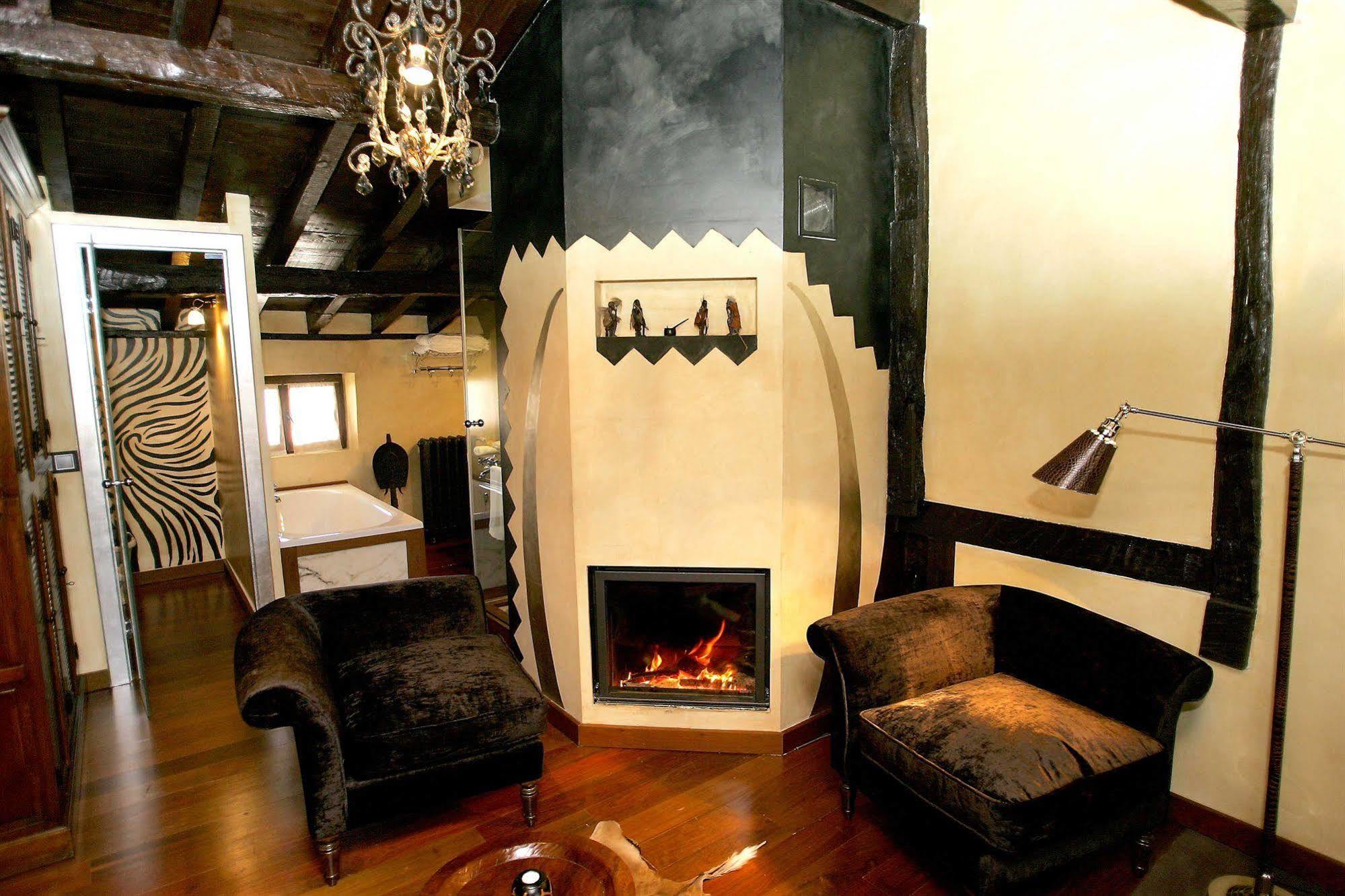 Hotel Boutique Valle De Oca Villanasur-Río de Oca Esterno foto